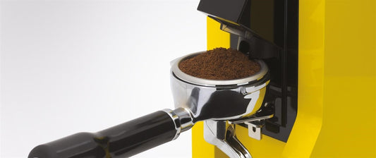 Eureka Mignon Specialità Espressomühle Gelb/Chrom mit 2 Timern